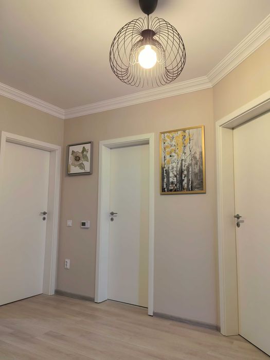 Inchiriere studio modern in  Otopeni-Complex Natatie   2500 ron.