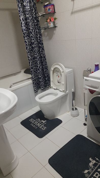 Срочно продам две 2х  комнатные м-в Башлык