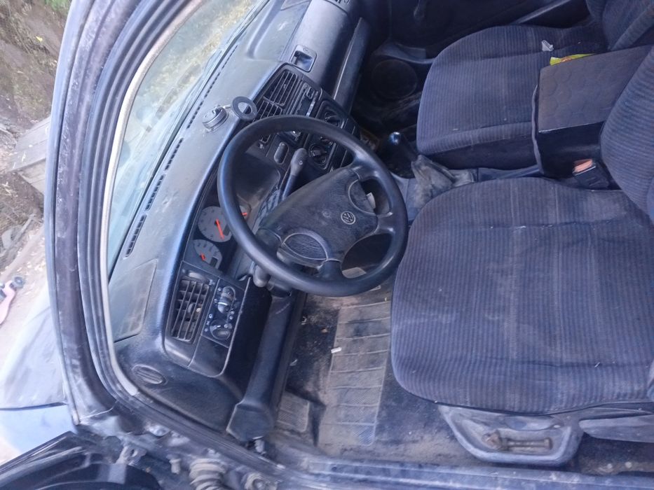 Volkswagen Golf.