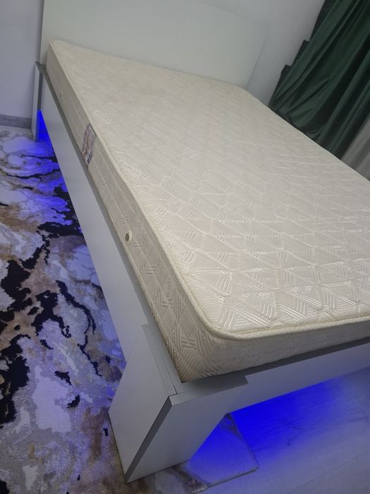 Pat matrimonial 140 × 200 cm