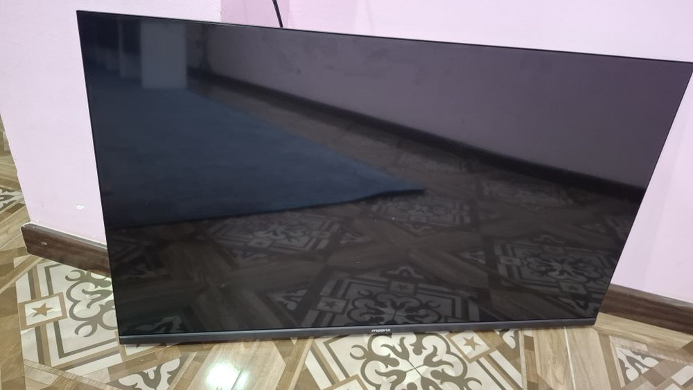 Moonx 43S800 modeli Televizor ekran singan zapchastga