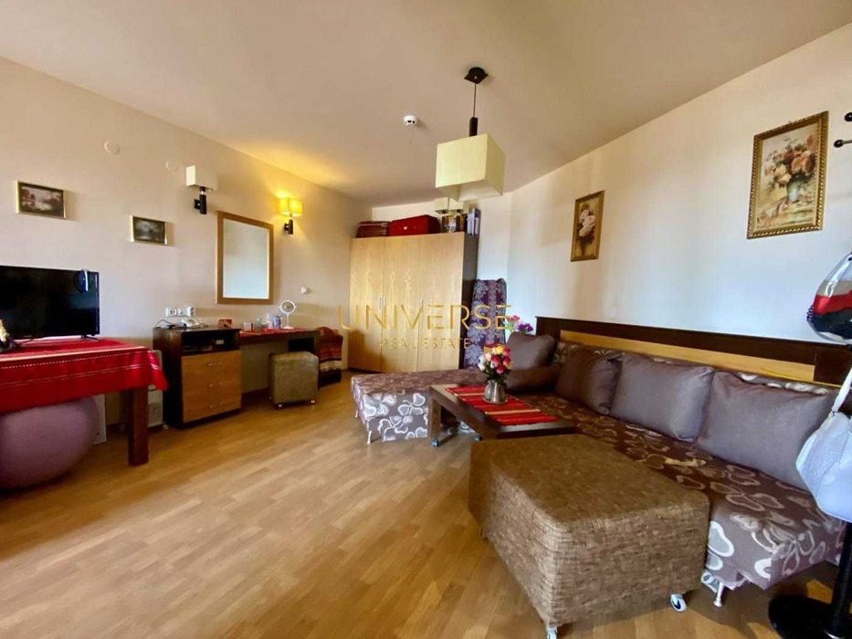 Продава се Двустаен апартамент в к.к. Слънчев бряг - 76 кв.м за 489 €/кв.м - Снимка #1