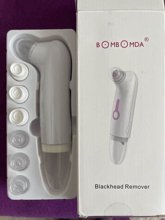 Aparat indepartat puncte negre, de grasime, cu vacuum