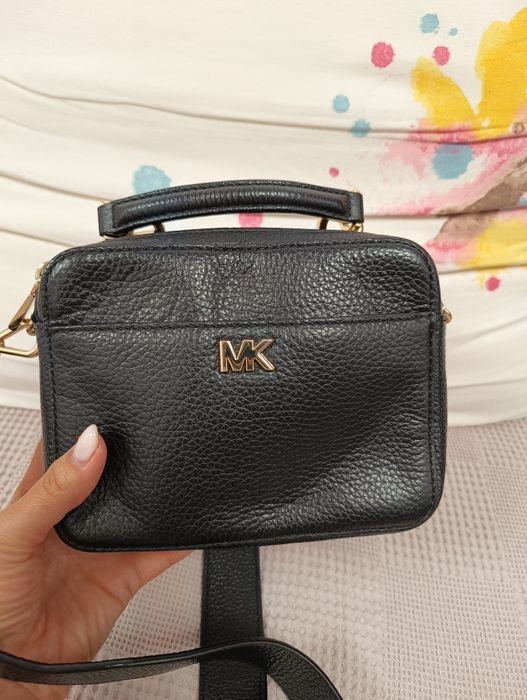 Оригинална чанта Michael Kors