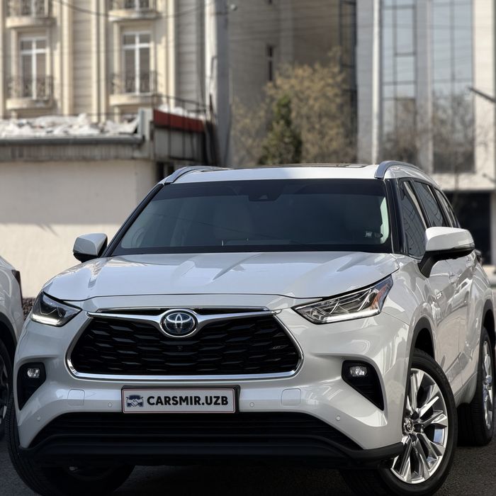 Toyota Highlander Hybrid Limited Full 2024 yil 16000 km