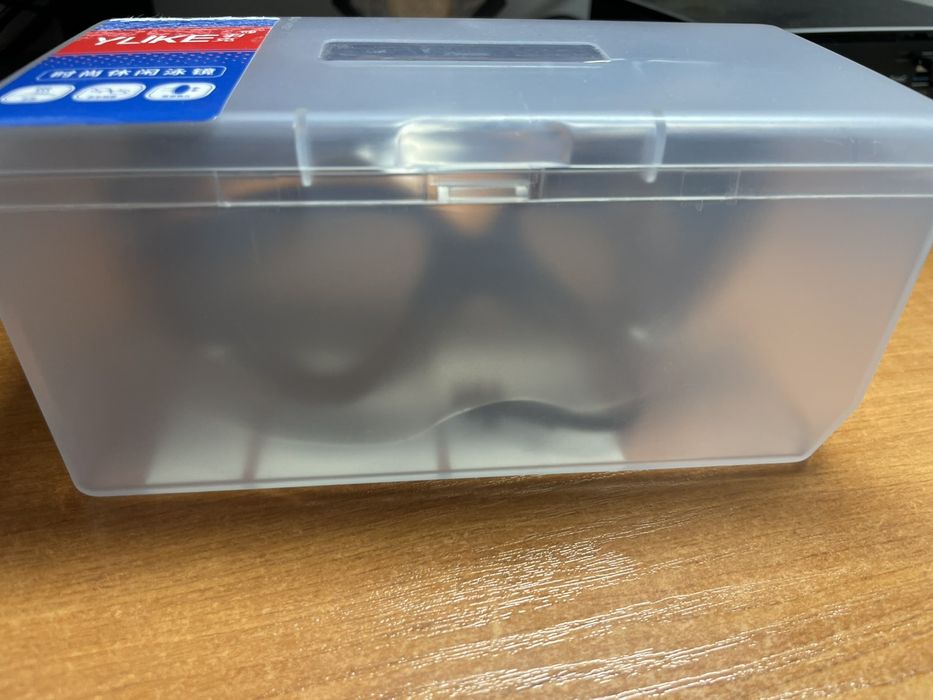 Очила за плуване