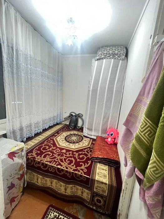 Чиланзар 12-кв 1/5/5 перд в 2х рядом Фархадский базар