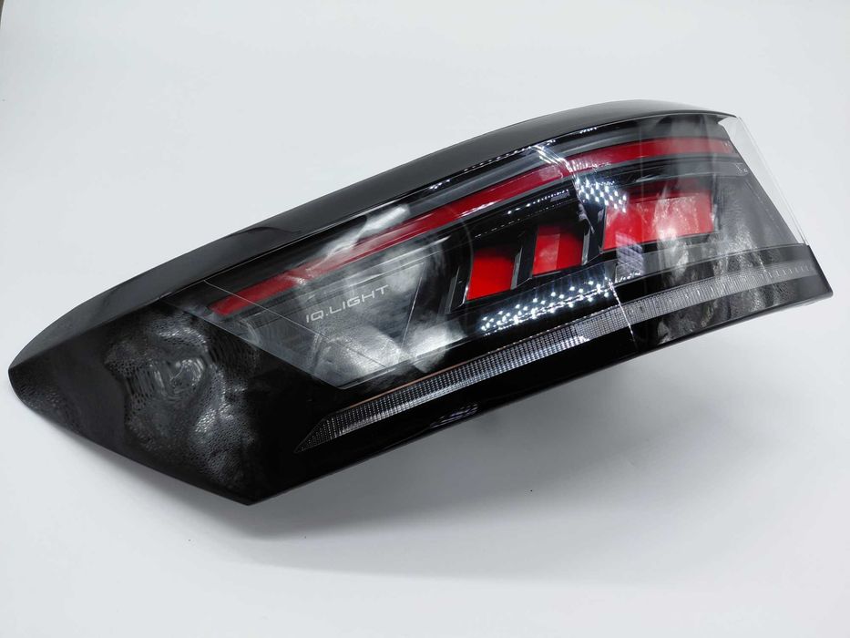 3J0945207A Нов Ляв Стоп Led IQ Light VW PAssat B9 Kombi 2024-