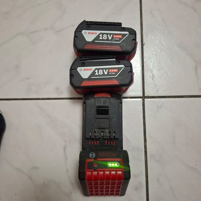 Bateri , acumulatori bosch