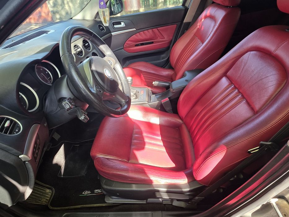 De vanzare Alfa  romeo 159