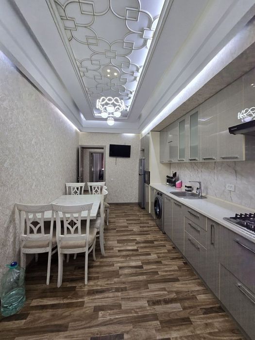 Pushkin metro atrofida 2 xonali kvartira ijaraga beriladi.