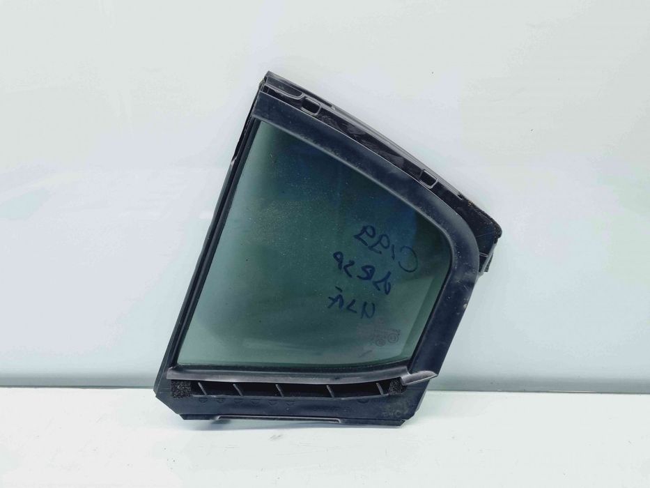 Geam fix usa dreapta spate MAZDA 3 Fastback [Fabr 2003-2009] OEM