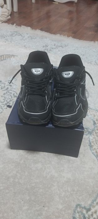 Dior b30 black cat