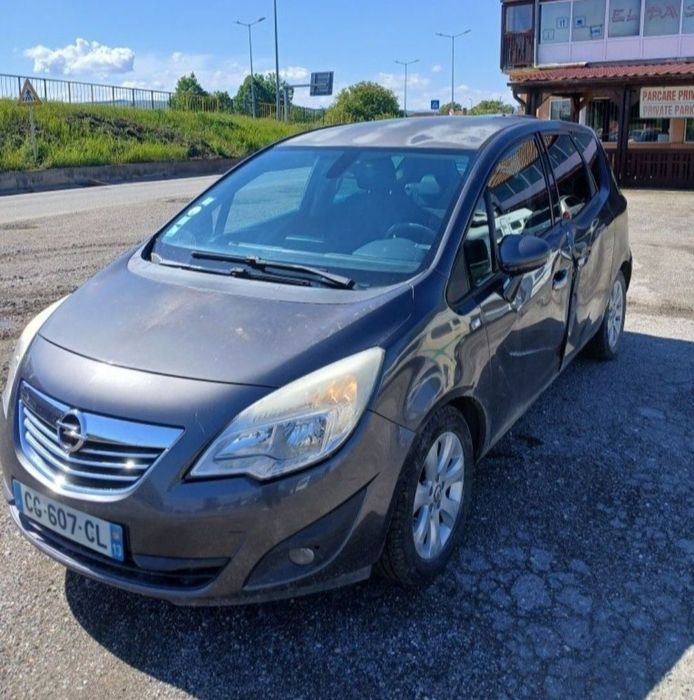 Opel Meriva 2013 la 1999euro