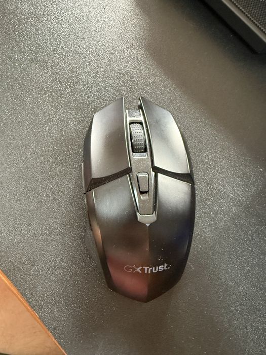 Безжична мишка Trust .
