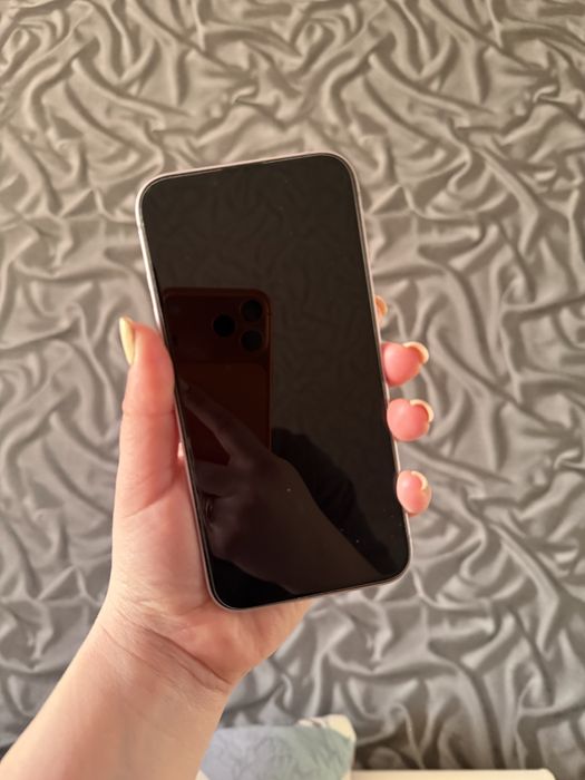 Продам айфон 14 в фиолетовом цвете