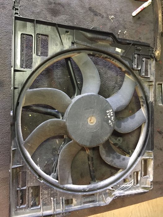 Electroventilator BMW 530d GT F07 pret 1500 lei