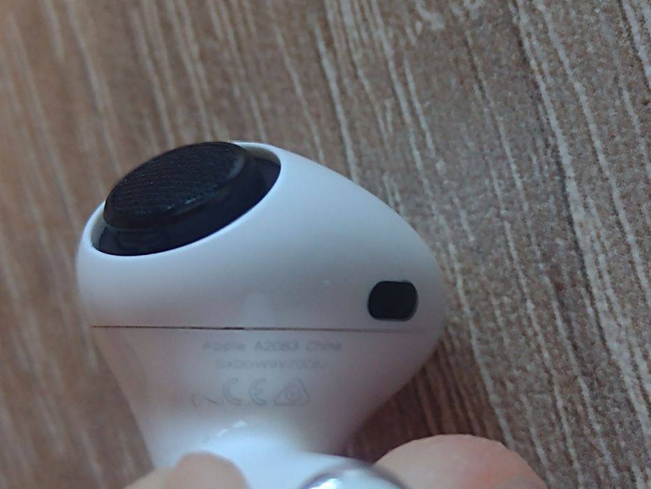 Apple Airpods Pro лява и дясна слушалка