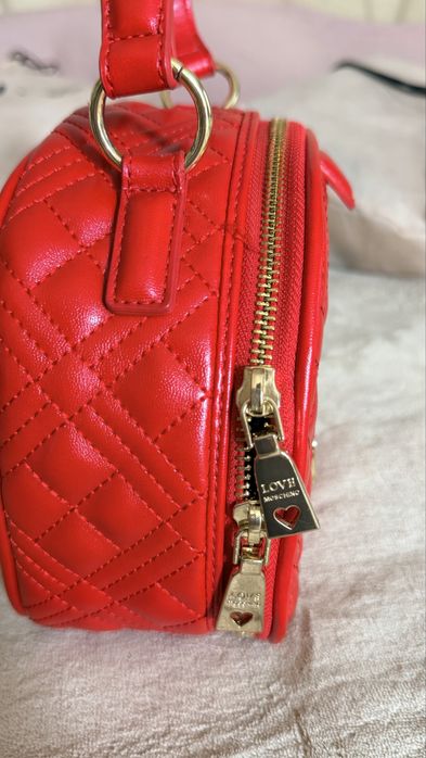 Чанта love moschino
