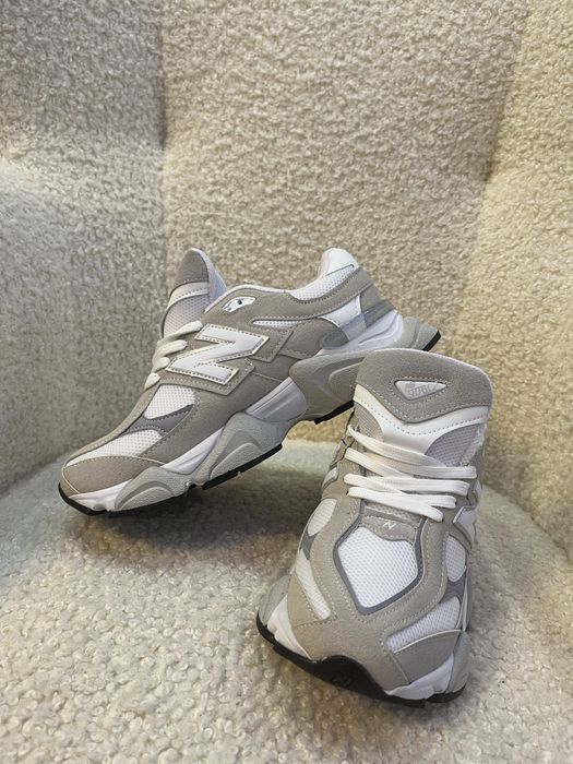 Обувки New Balance 9060