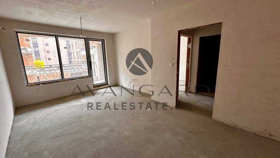 оф.24709 Двустаен нова сграда/ Смирненски