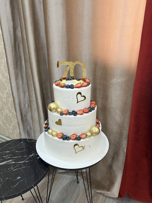 Пироги торты пирожные рулеты трайфлы