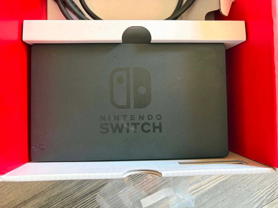 Nintendo Switch - Нинтендо конзола - Като нов!!!
