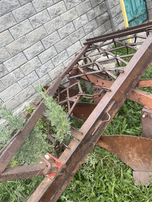 Продам трактор мтз