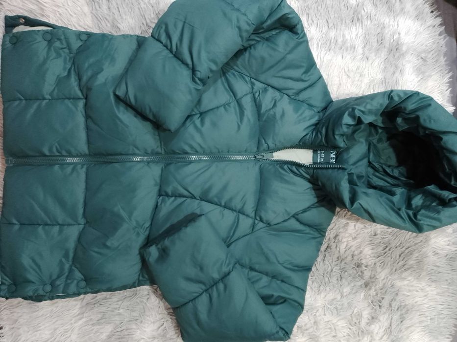 Куртка Zara 11-12 лет 152 см рост.