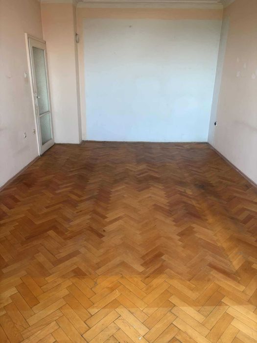 Продава се Двустаен апартамент в София, Толстой - 65 кв.м за 2385 €/кв.м - Снимка #7