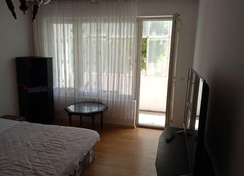 Дава се под наем Едностаен апартамент в Варна, Лятно кино Тракия - 46 кв.м за 350 € - Снимка #1