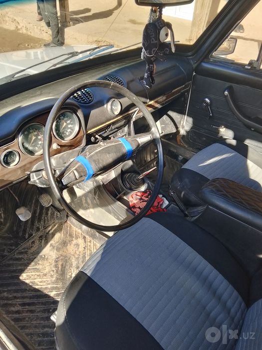 Vaz 2106 yaxshi sastiyanada narxi 15 mil kelishiladi