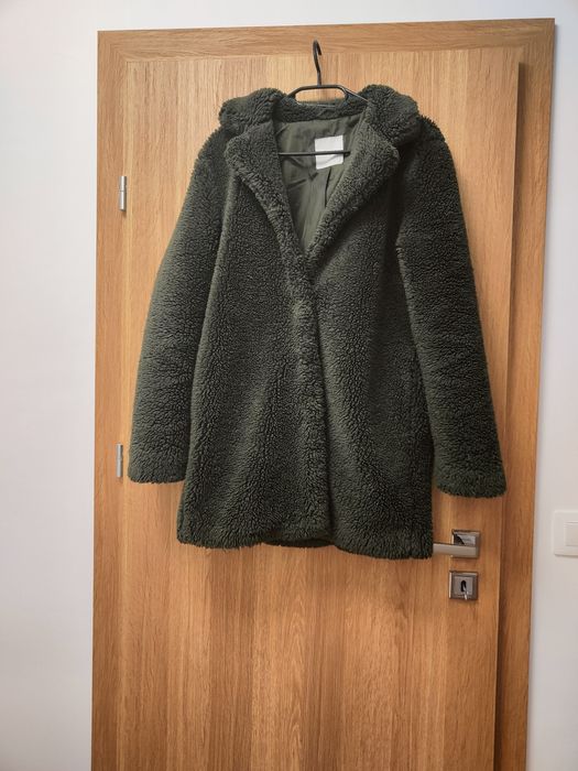 Зелено палто, Teddy bear, на Pieces, rr.S, но става и за М