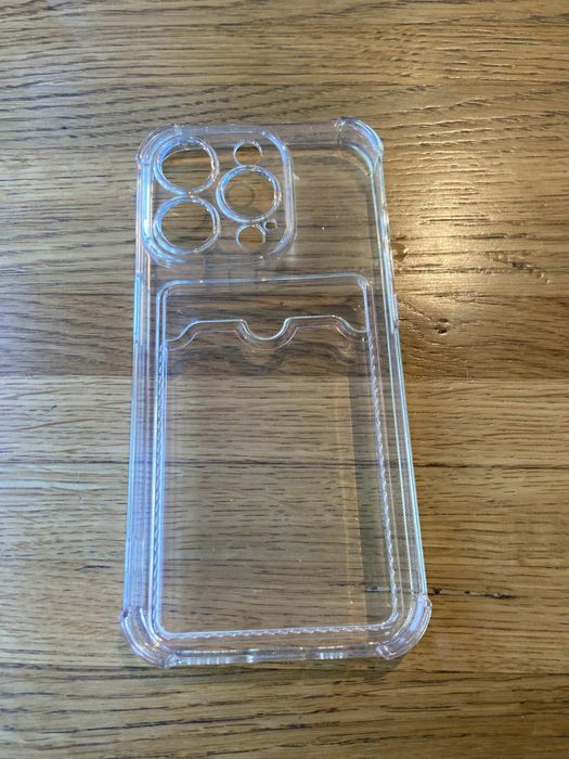 Продам чехол Iphone 13,14