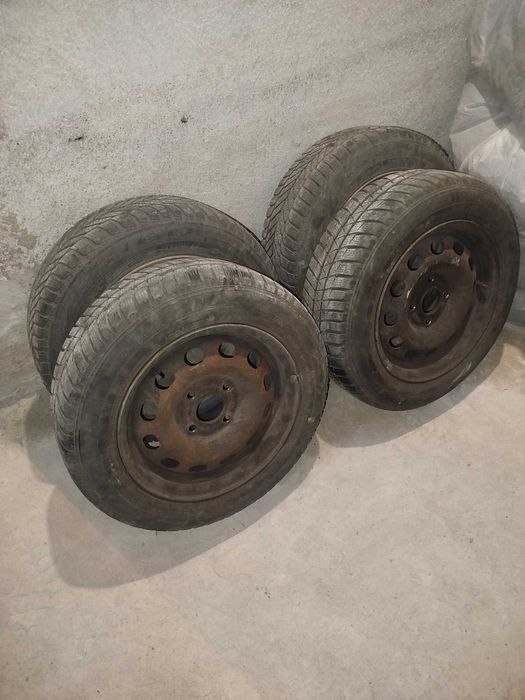 4 бр. Зимни гуми с джанти