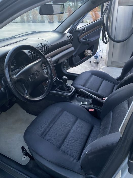 Audi A4 1.8 газ/бензин