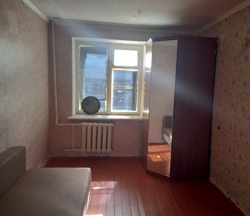 Продам квартиру в общежитии СРОЧНО