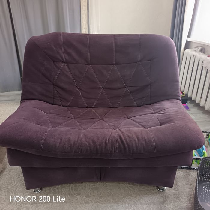 Продам небольшой диван