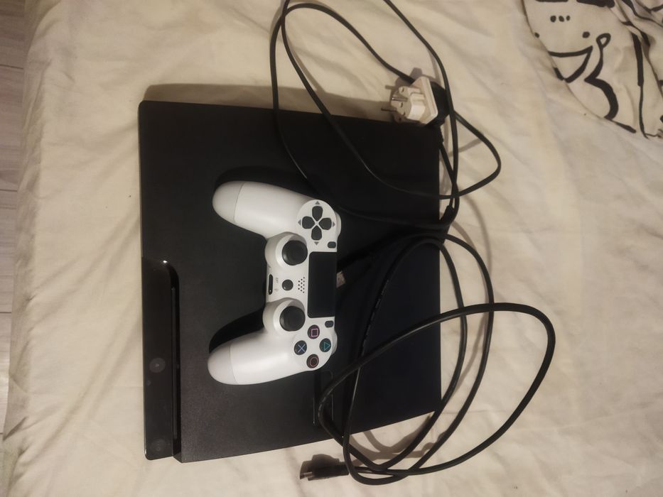 Vând PS3 modat cu hen