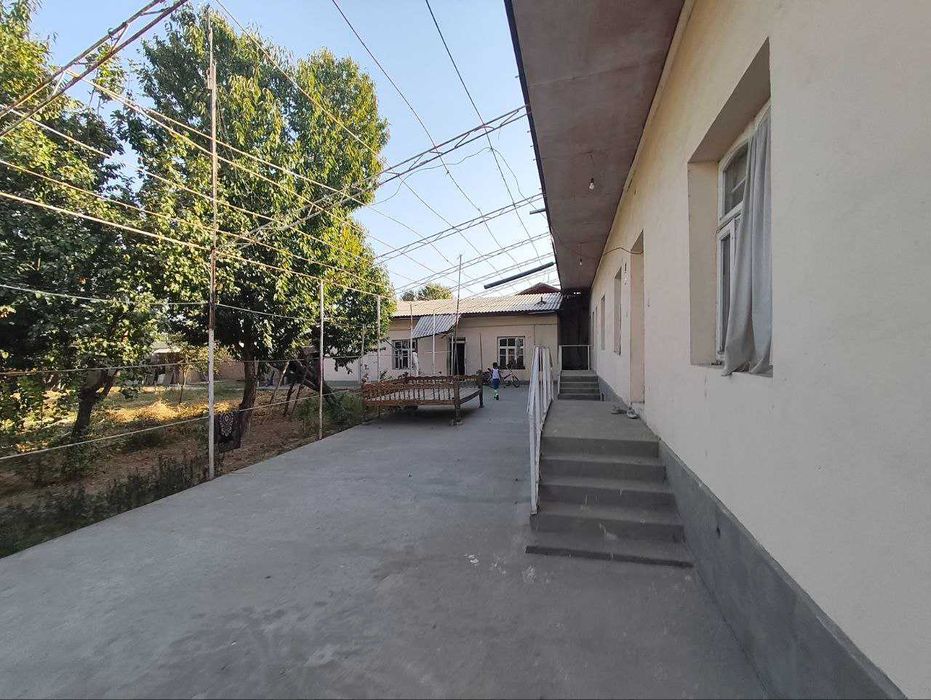 Янгийўл тумани Қоратепа махаласи 11 соток 4 хона уй сотилади