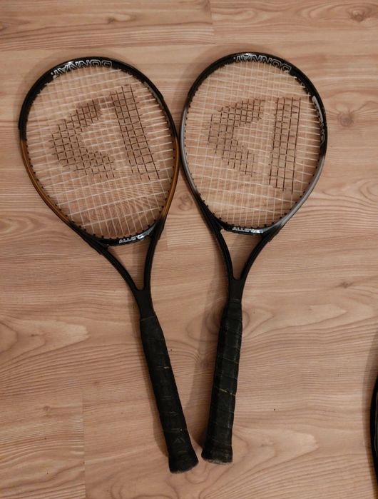 Două rachete de tenis Donnay GR Court (cu husă)
