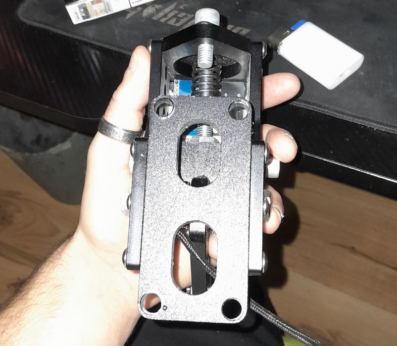 Ръчна спирачка за гейминг