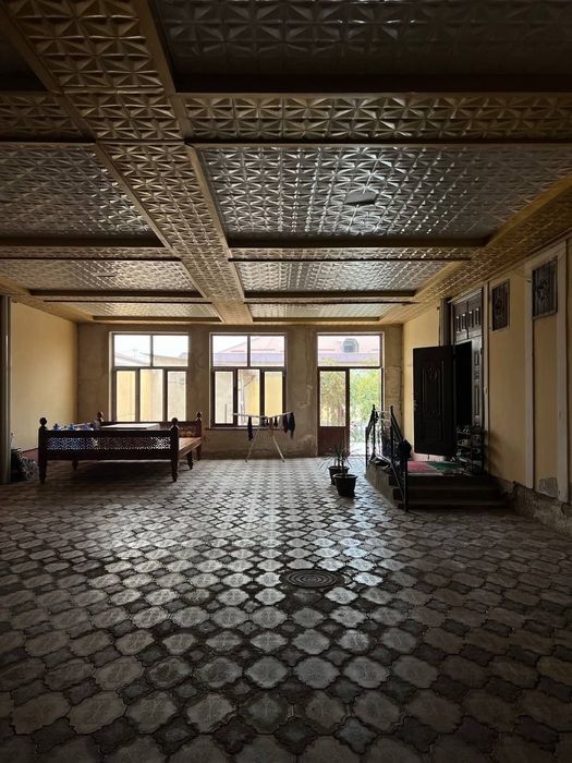 Kotej sotiladi 4 xonali