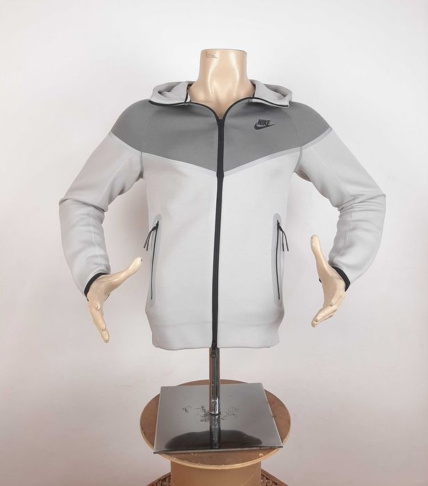 Nike Tech Fleece Windrunner - Оригинално мъжко горнище размер XS