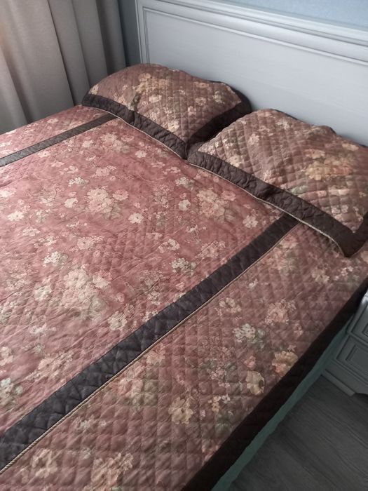 Продам плед на кровать