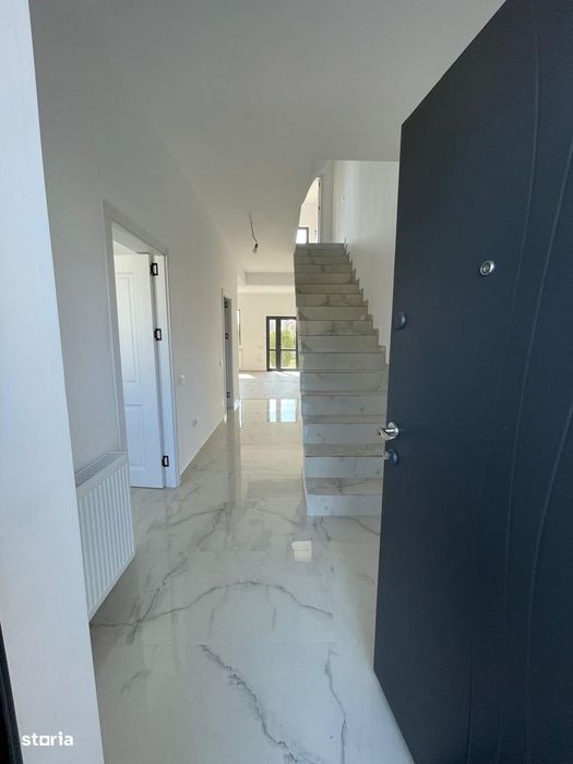 Duplex 4 camere + mansardă | 3 băi | Curte amenajată | Gata de mutat