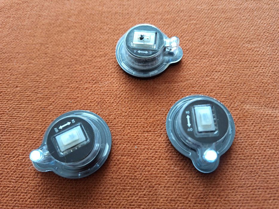 Lanterne LED cu baterii, buc= 3