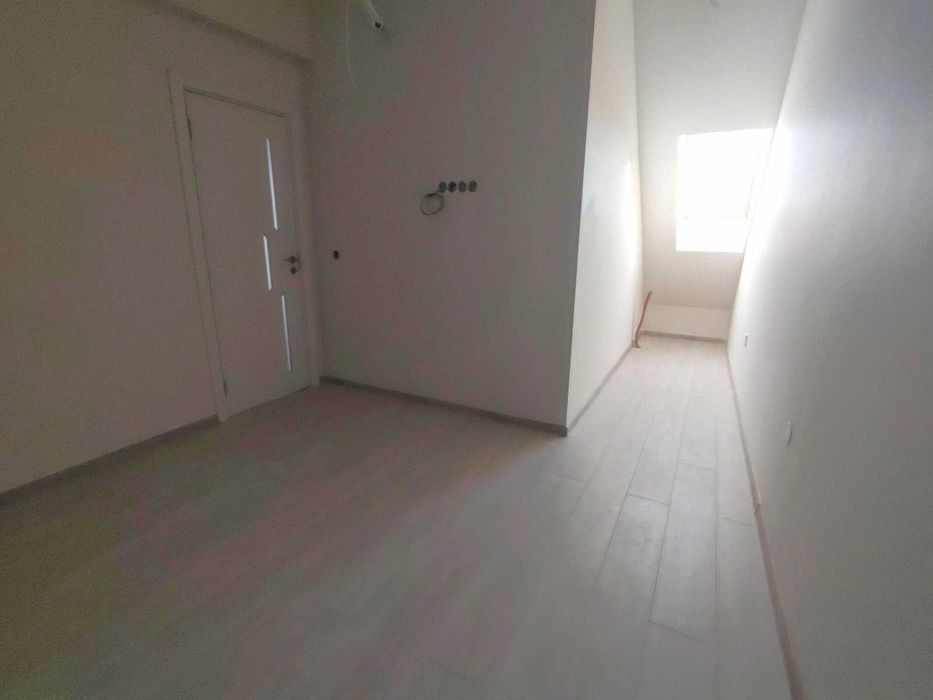 ЕРА Надежда продава двустаен апартамент в ж.к Надежда 1