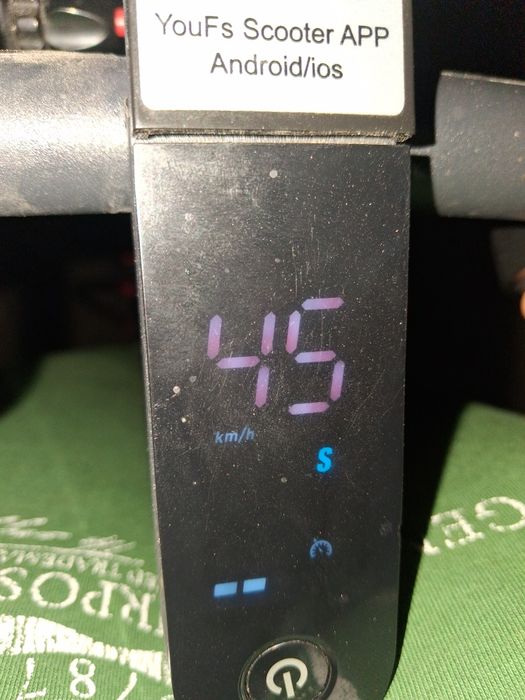 Vand trotinetă electrica Xiaomi prinde 45