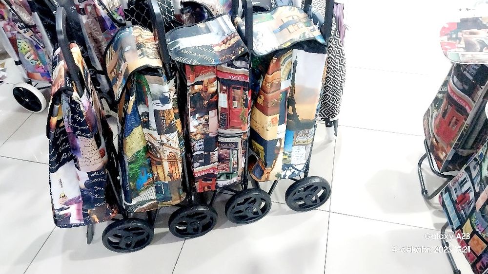 хозяйственные тележки для продуктов